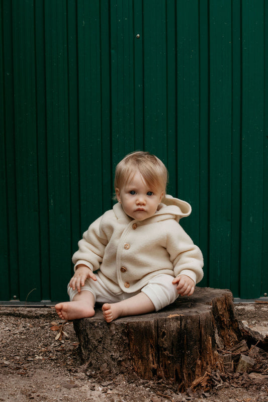 Abrigo con capucha y botones de madera - Natural
